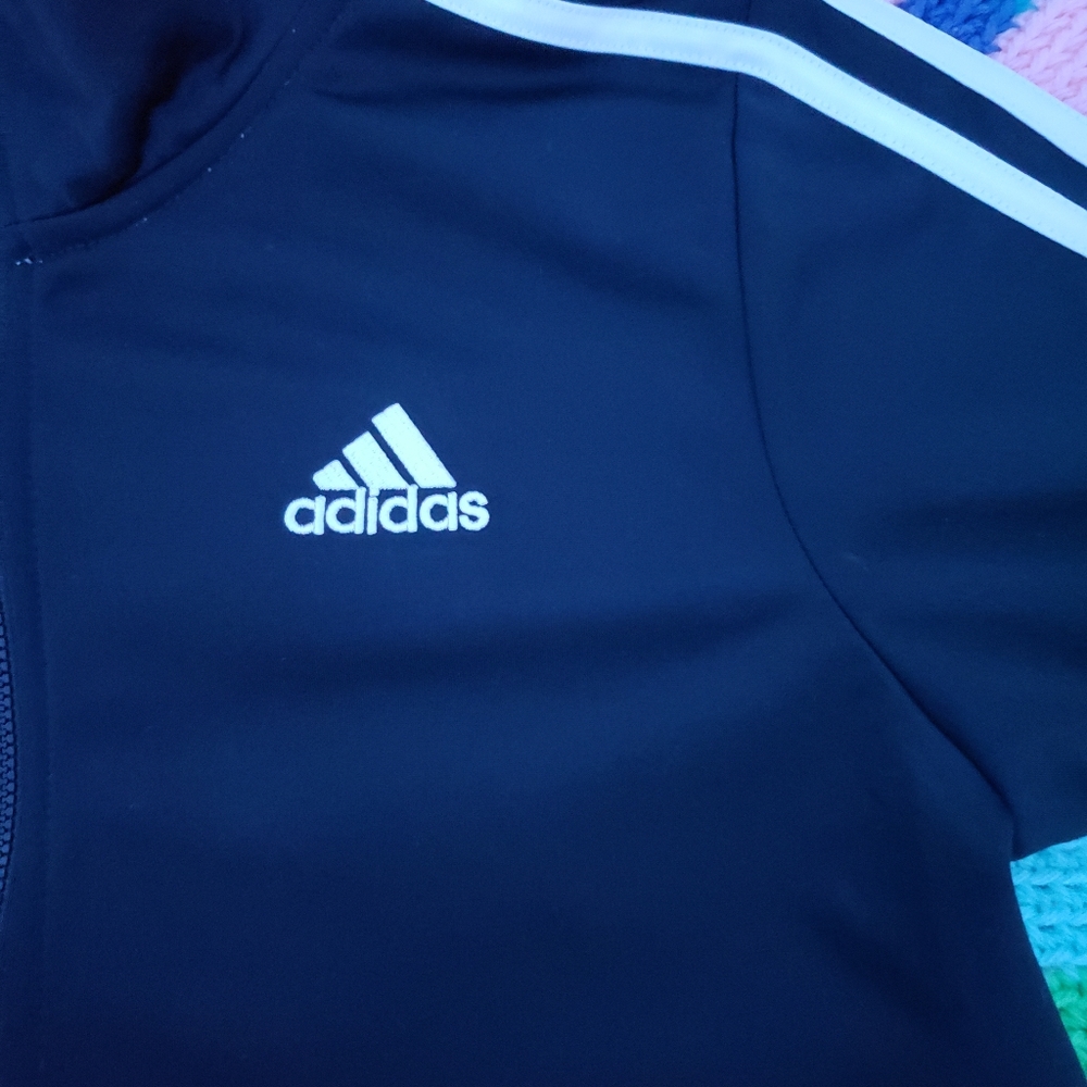 Iconic Adidas Jacket - Picture 4 of 7